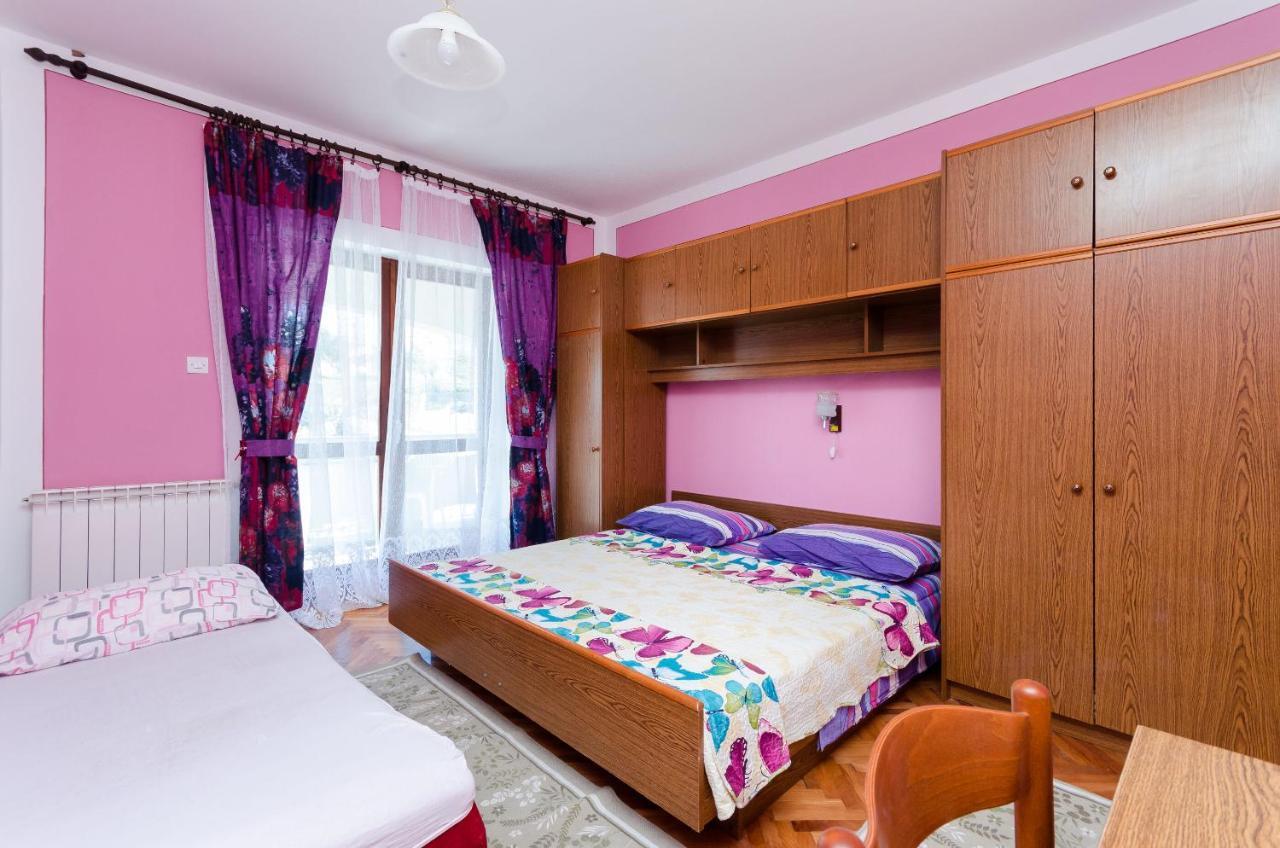 Apartments Vesna Kampor Esterno foto