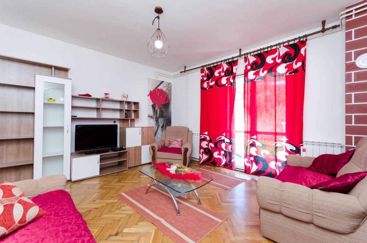 Apartments Vesna Kampor Esterno foto