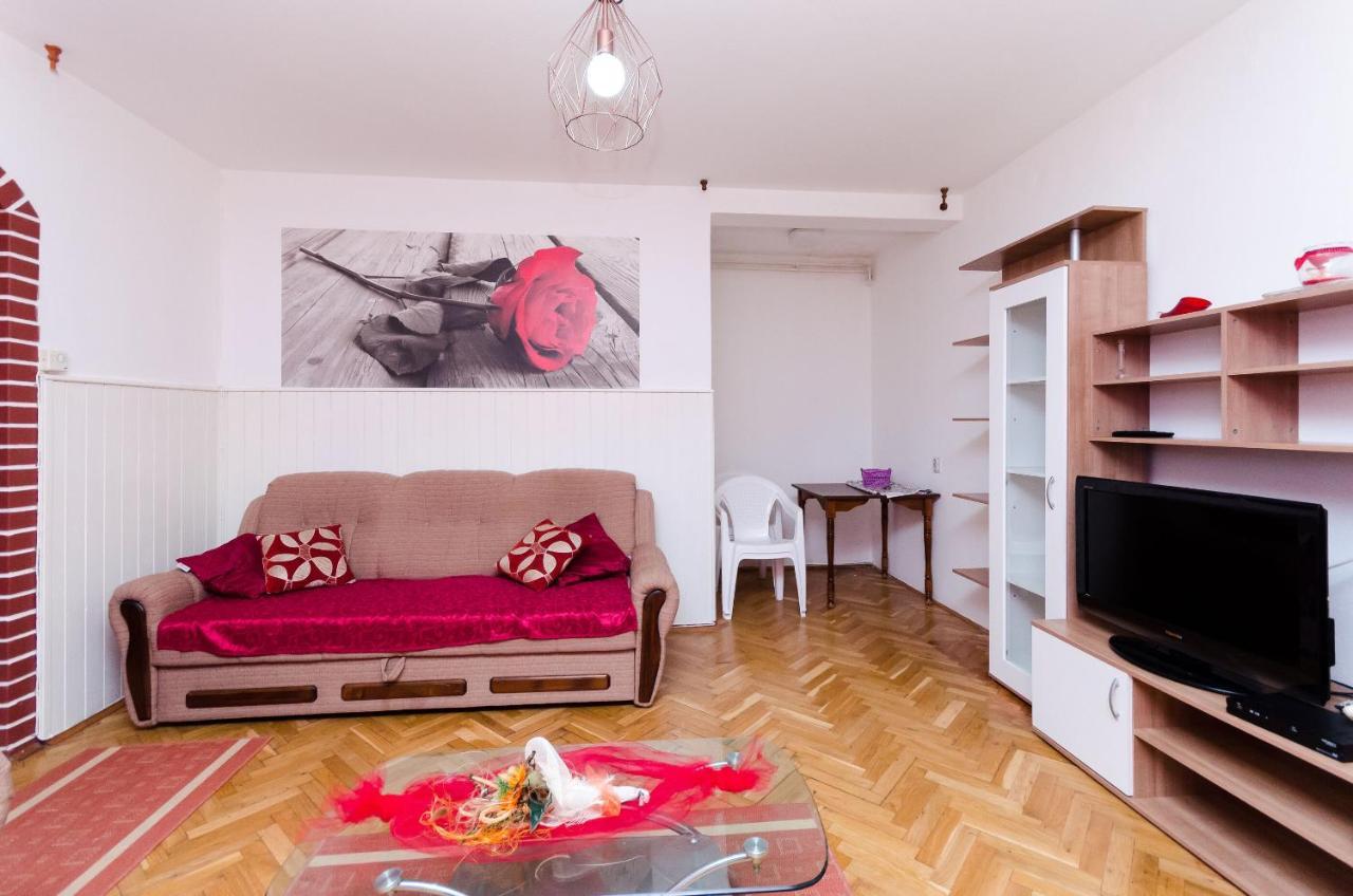 Apartments Vesna Kampor Esterno foto